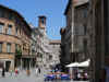 0627b.Perugia.Piazza.jpg (111216 bytes)