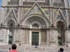 0629d.Orvieto.Cathedral broad view.jpg (156738 bytes)