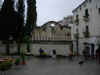 04.29.2006.Ravello.Piazza.jpg (92128 bytes)